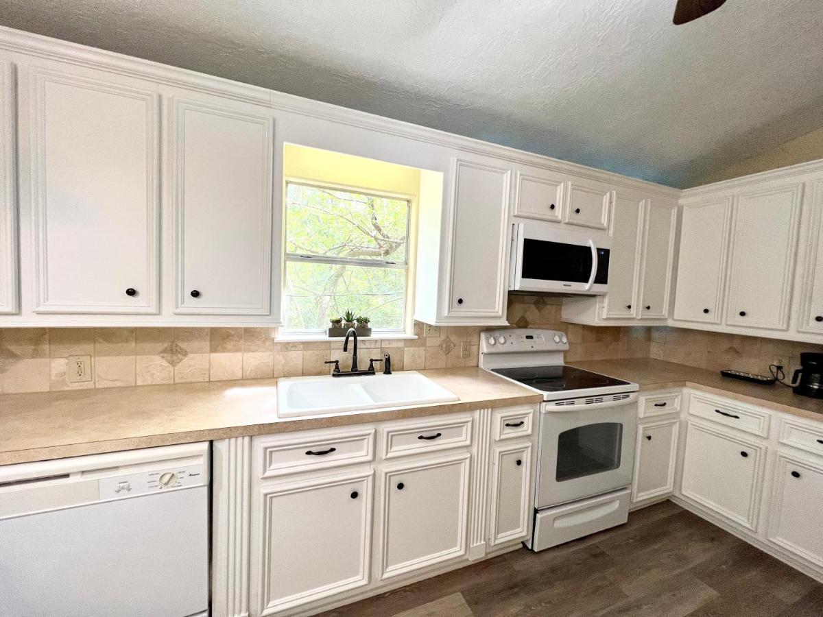 2 Bdrm Treehouse Hideout- Lake Conroe With Boat Ramp Montgomery Zewnętrze zdjęcie