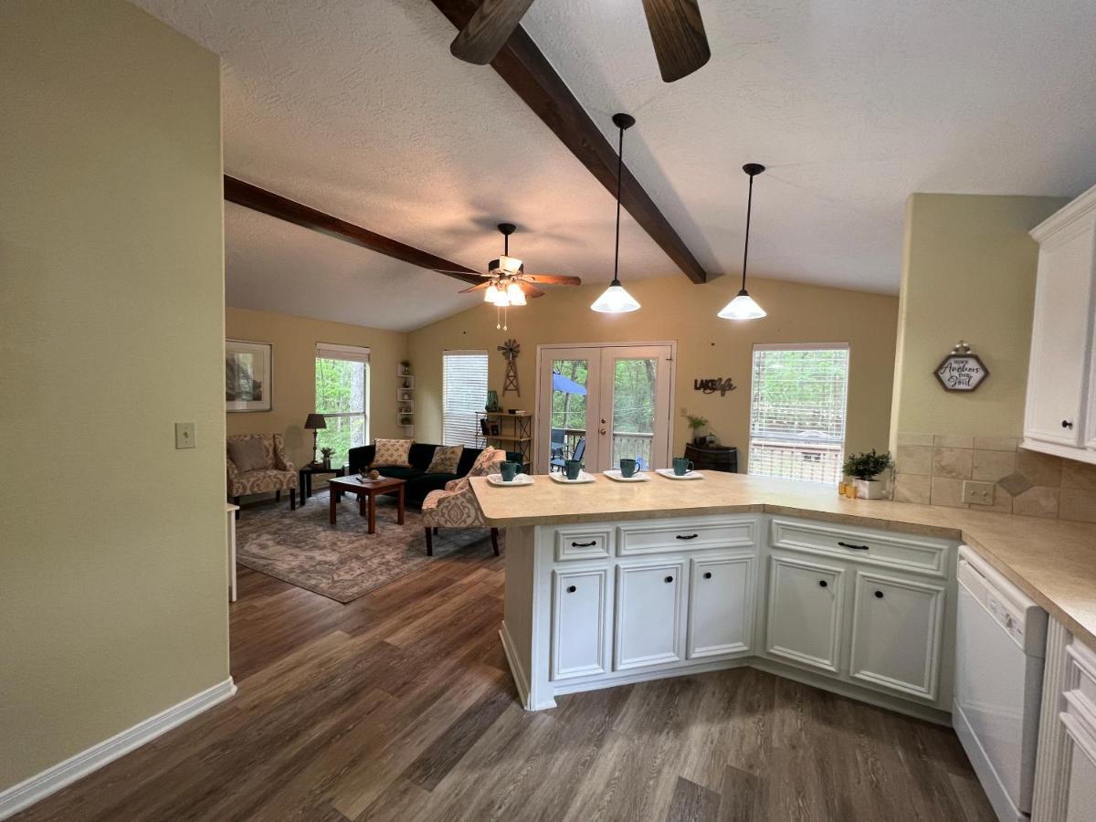 2 Bdrm Treehouse Hideout- Lake Conroe With Boat Ramp Montgomery Zewnętrze zdjęcie