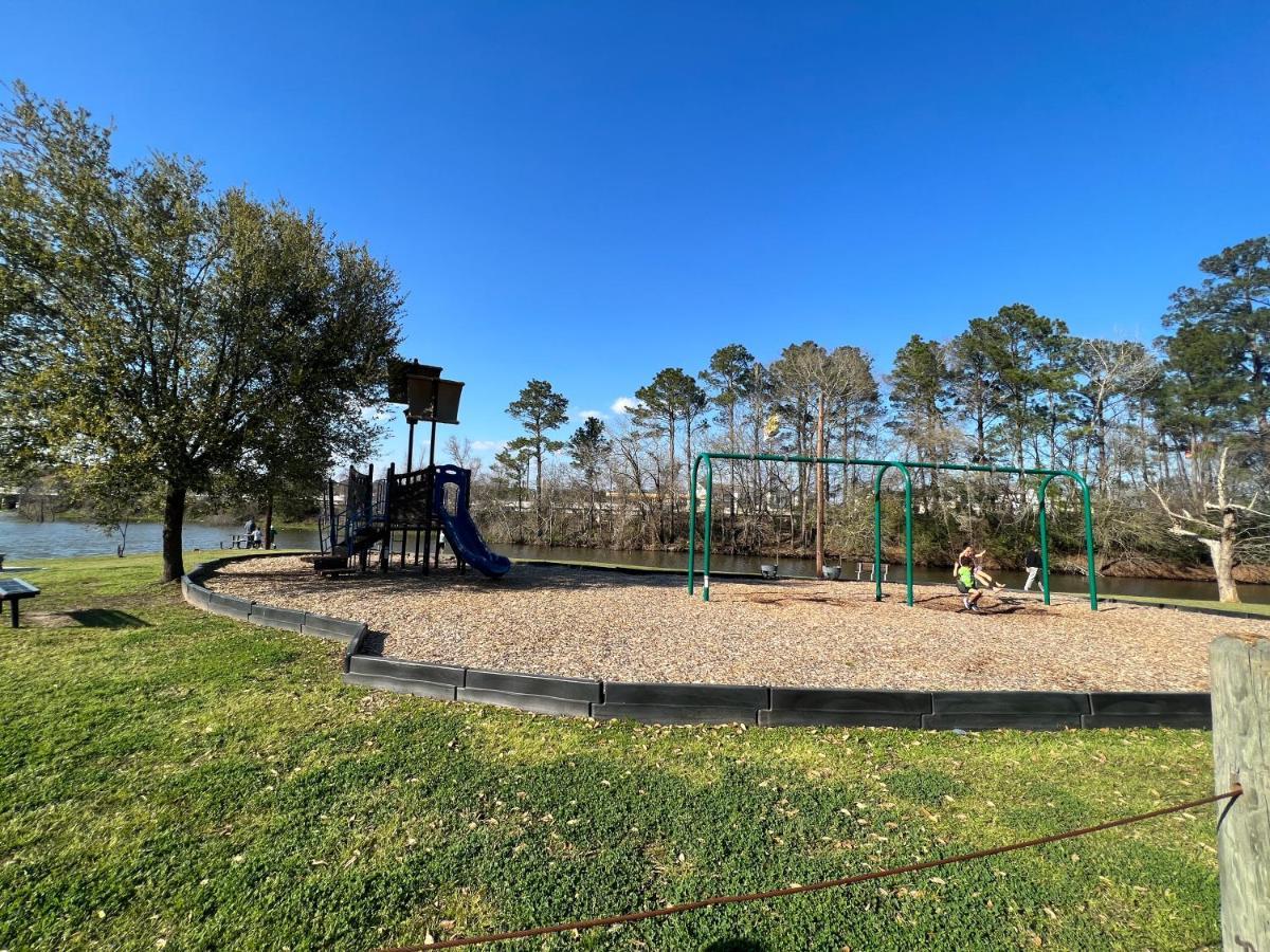 2 Bdrm Treehouse Hideout- Lake Conroe With Boat Ramp Montgomery Zewnętrze zdjęcie